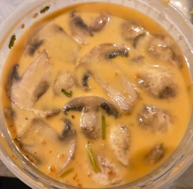 Tom Kha🔥.